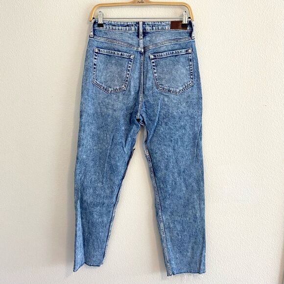 Hollister Ultra High Rise Acid Wash Ripped Patch Mom Jean Vintage Stretch - Picture 7 of 12